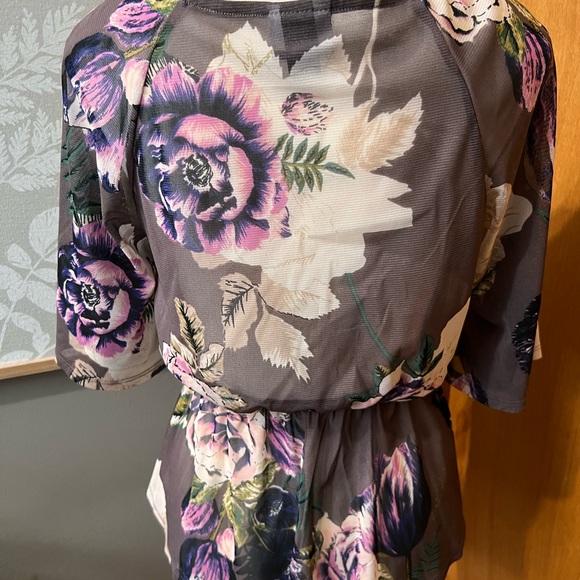 Daytrip Keyhole blouse - Picture 3 of 4